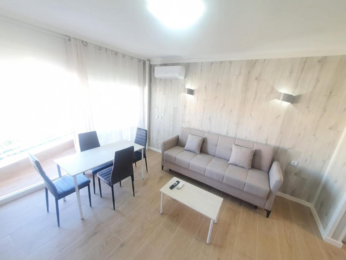 Salou Apartamento Familiar / Piscina / Zona Tranquila Apartment ภายนอก รูปภาพ